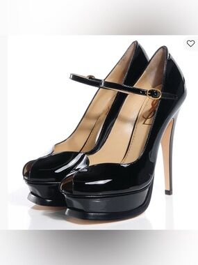 Authentic Yves Saint Laurent Tribute Mary Jane Platform Pumps – Black Patent